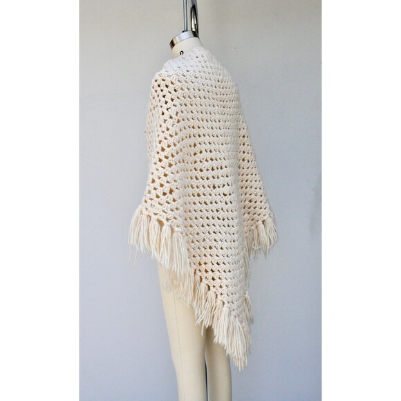 Vintage Ivory Wool Poncho Shawl Throw Cloak - Hand Knitted Wool Poncho Shawl - Picture 2 of 7